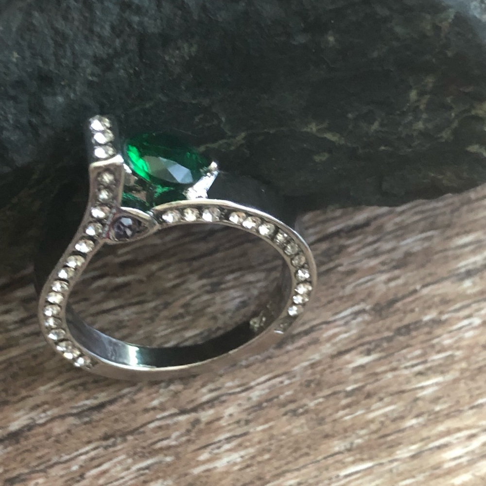 Ring